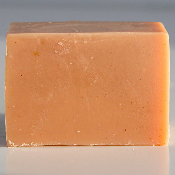 Hibiscus & cardamom soap
